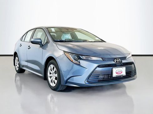 New 2026 Toyota Corolla LE FWD image 3