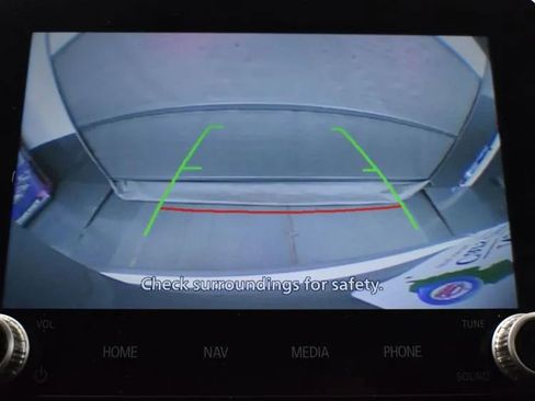 Used 2024 Mitsubishi Eclipse Cross SE image 40