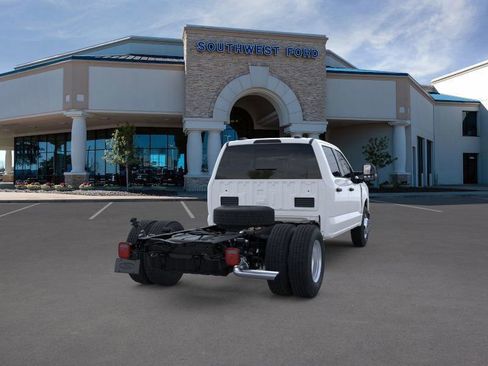 New 2025 Ford F350 XL w/ XL Chrome Package image 8