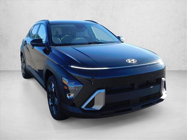 Used 2025 Hyundai Kona SEL FWD image 5