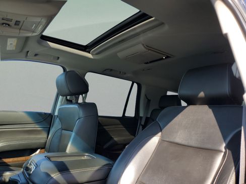 Used 2019 Chevrolet Tahoe LT AWD/4WD image 18