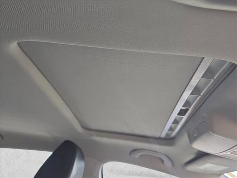 Used 2017 Volkswagen Passat 1.8T SE w/ SE Lighting Package image 23