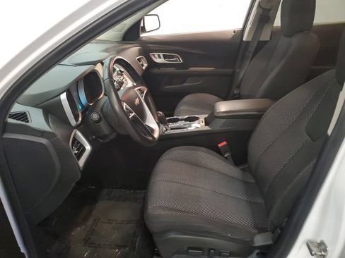 Used 2017 Chevrolet Equinox LT w/ Convenience Package AWD/4WD image 10