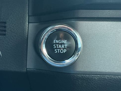 Used 2019 Toyota Tacoma TRD Sport image 23