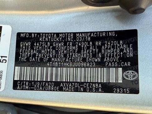 Used 2018 Toyota Camry LE image 28