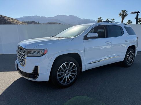 Used 2021 GMC Acadia Denali w/ Denali Ultimate Package AWD/4WD image 1