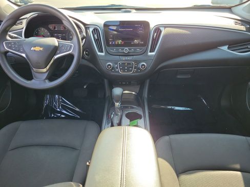 Used 2024 Chevrolet Malibu LT FWD image 9