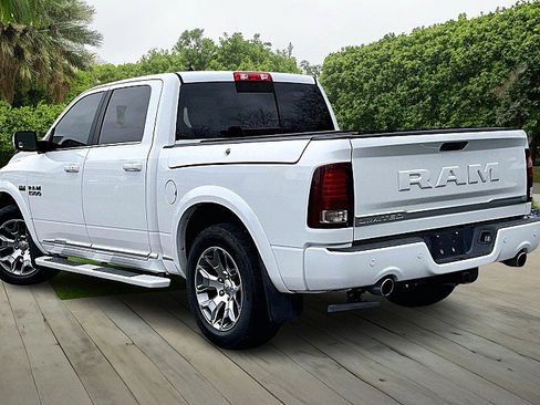 Used 2018 RAM 1500 Limited image 12