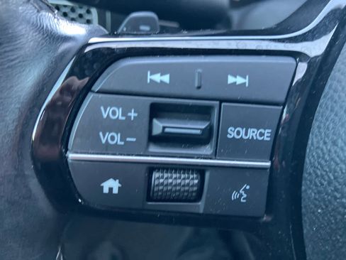 Used 2023 Honda Civic Sport image 16