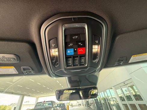 New 2026 Jeep Grand Cherokee Limited w/ Limited Altitude Package RWD image 12