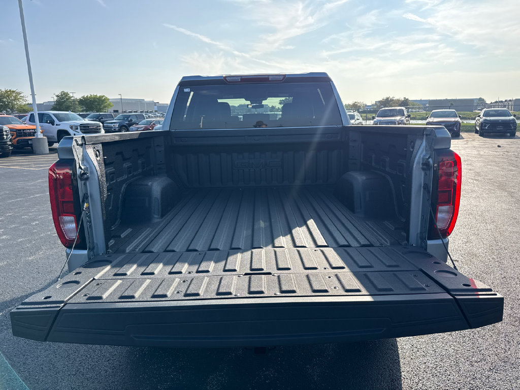 New 2026 GMC Sierra 1500 Elevation w/ Elevation Select Package AWD/4WD image 33