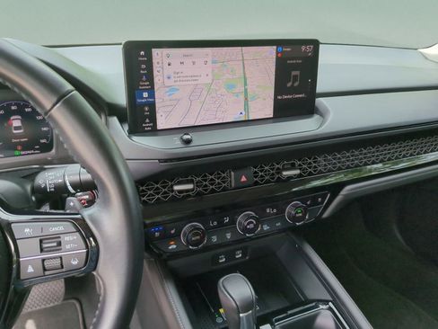 Used 2023 Honda Accord Touring image 13