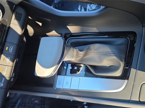 New 2025 Hyundai Elantra Sport image 19