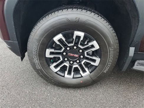 New 2026 GMC Sierra EV Elevation w/ Premium Package image 30