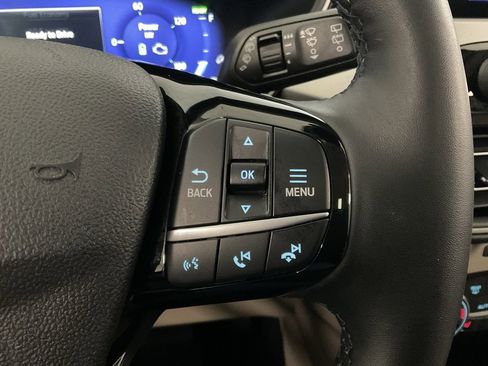 Used 2022 Ford Escape SEL w/ Technology Package image 13