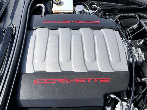 Used 2018 Chevrolet Corvette Grand Sport RWD image 30
