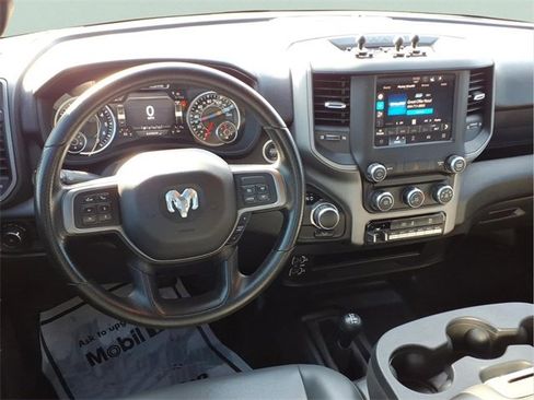 Used 2022 RAM 2500 Tradesman w/ Chrome Appearance Group image 20