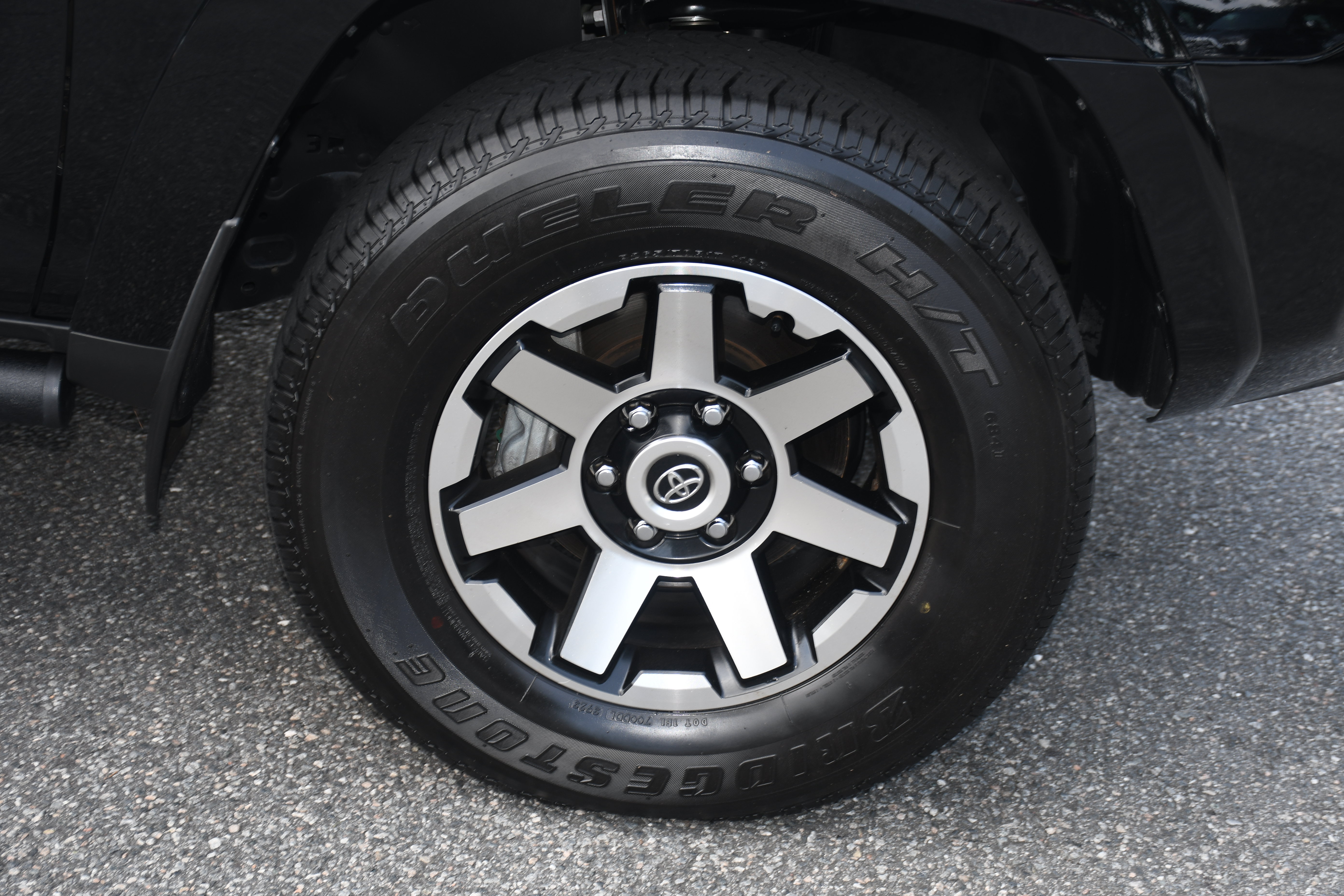 Certified 2024 Toyota 4Runner TRD Off-Road Premium AWD/4WD image 24