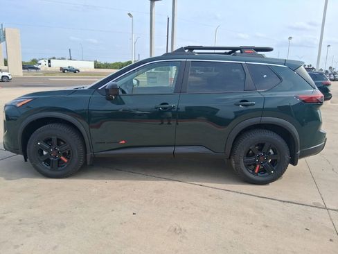 New 2026 Nissan Rogue SV AWD/4WD image 4