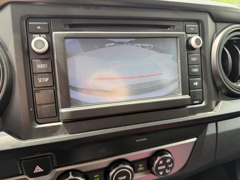 Used 2019 Toyota Tacoma SR RWD image 11