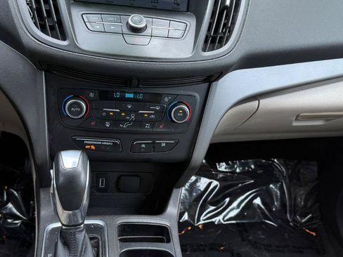 Used 2018 Ford Escape SEL w/ Ford Safe & Smart Package FWD image 13