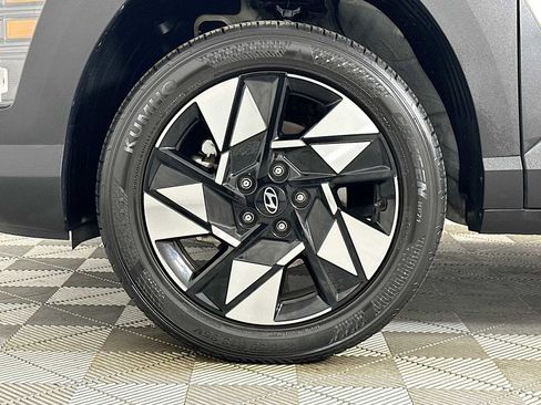 Used 2024 Hyundai Kona SEL image 28