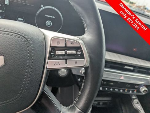 Used 2023 Kia Telluride SX AWD/4WD image 17