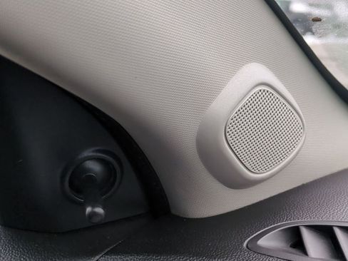 Used 2011 Chevrolet Cruze LS w/ Connectivity Package image 33