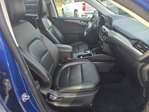 Used 2022 Ford Escape SEL image 7