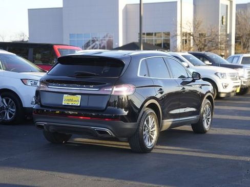 Used 2023 Lincoln Nautilus FWD w/ Premium Package image 6