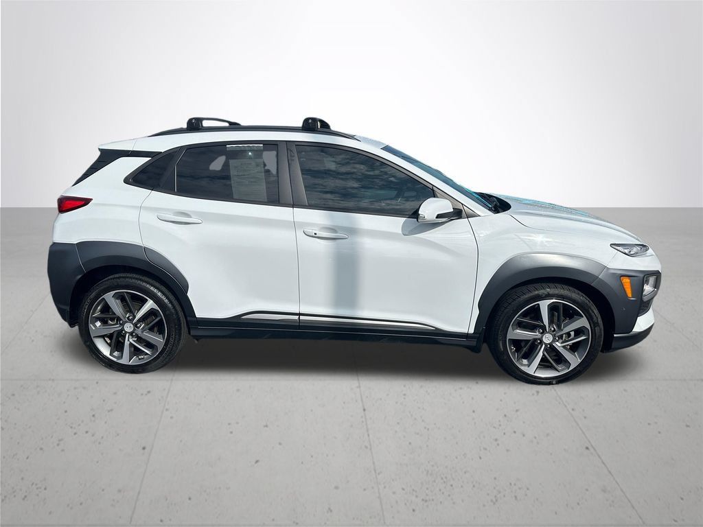 Used 2021 Hyundai Kona Limited w/ Cargo Package AWD/4WD image 6