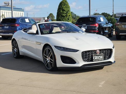 Used 2023 Jaguar F-TYPE Convertible RWD image 3