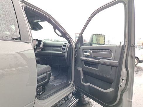 New 2026 RAM 2500 Big Horn AWD/4WD image 16