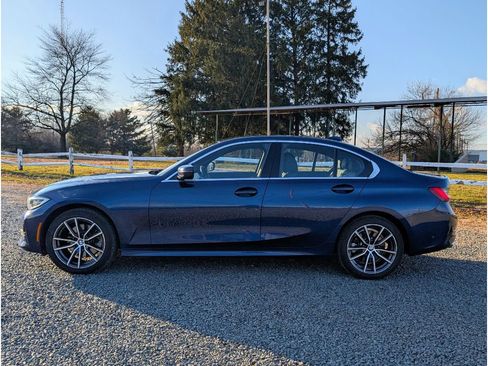 Used 2019 BMW 330i xDrive Sedan w/ Convenience Package image 4