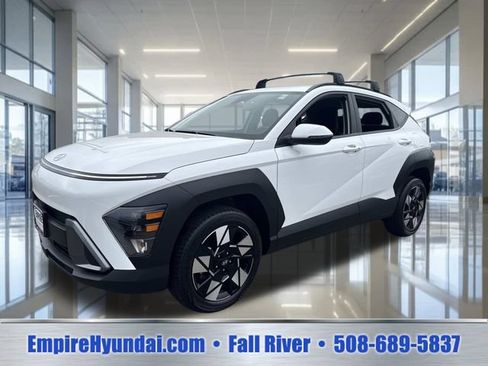 Used 2024 Hyundai Kona SEL AWD/4WD image 1