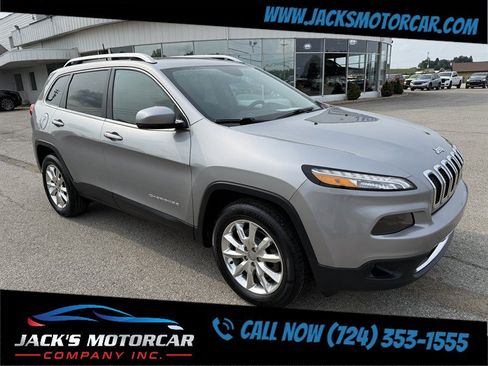 Used 2016 Jeep Cherokee Limited AWD/4WD image 6