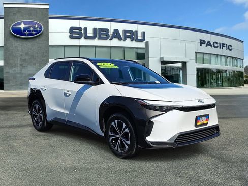 Used 2024 Toyota bZ4X AWD w/ Weather Package image 1