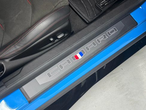 Used 2022 Chevrolet Camaro ZL1 image 27