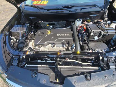 Used 2022 Chevrolet Equinox LT FWD image 17