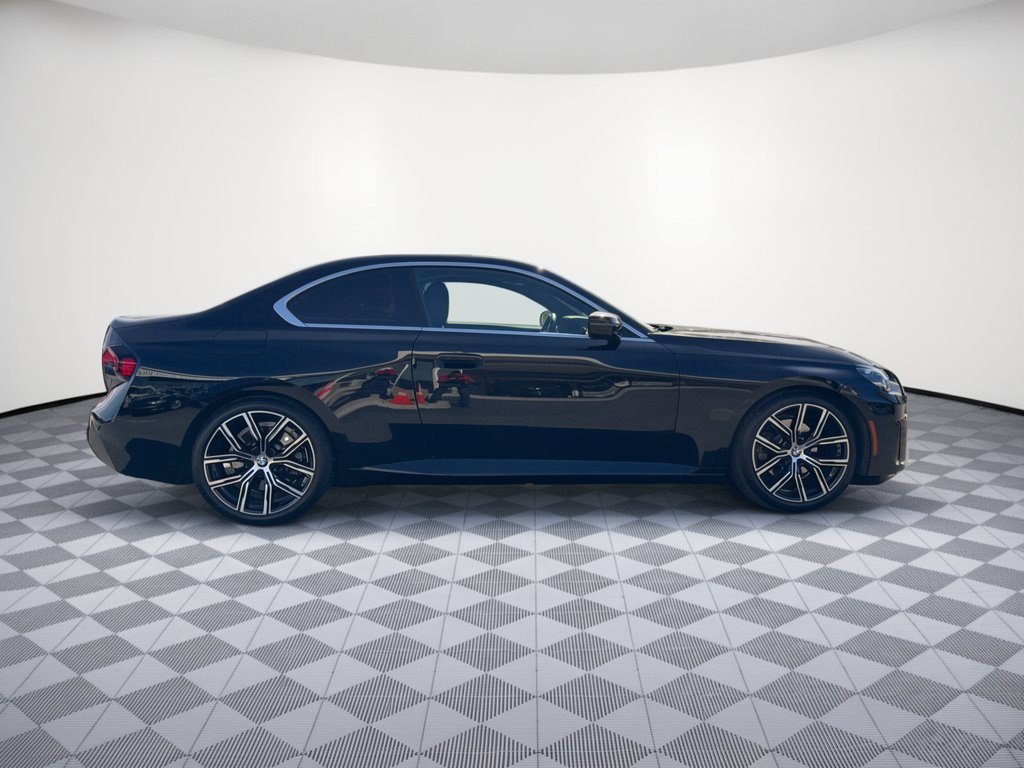 Used 2022 BMW 230i Coupe w/ Convenience Package RWD image 8