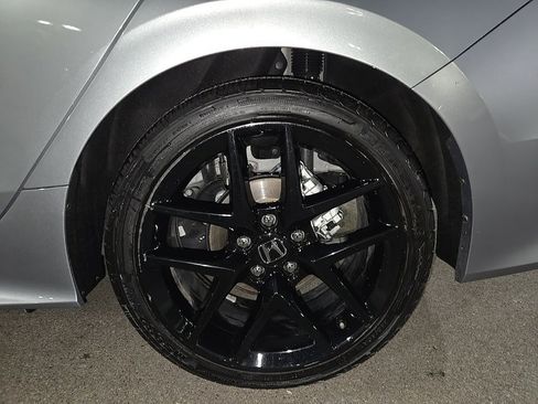 Used 2025 Honda Civic Sport image 10