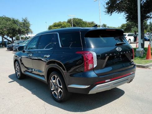 Used 2024 Hyundai Palisade Limited FWD image 9