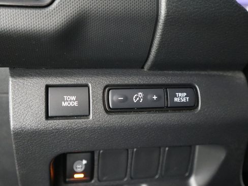 Used 2023 Nissan Frontier Pro-X w/ Technology Package image 29