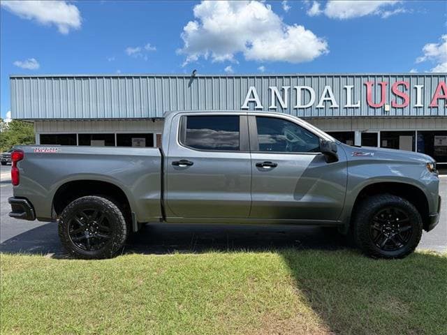 Used 2021 Chevrolet Silverado 1500 LT Trail Boss w/ Bed Protection Package AWD/4WD image 6