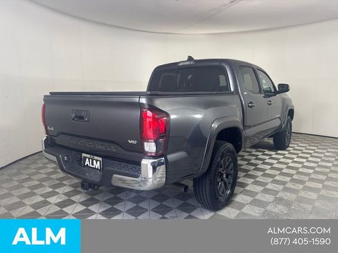 Used 2023 Toyota Tacoma SR5 AWD/4WD image 7