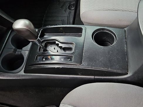Used 2014 Toyota Tacoma PreRunner w/ SR5 Package RWD image 22