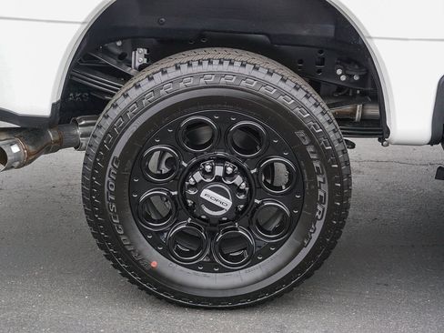 New 2025 Ford F250 Lariat w/ Lariat Ultimate Package image 10