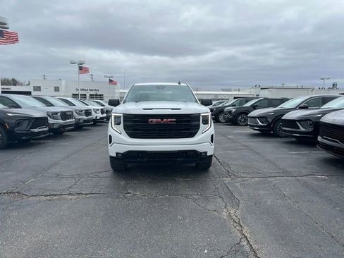 Certified 2025 GMC Sierra 1500 Elevation image 2