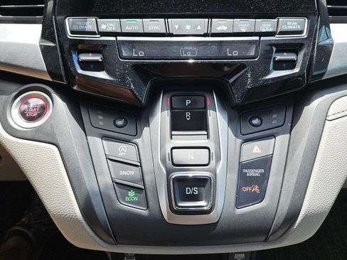 Certified 2024 Honda Odyssey EX-L image 20