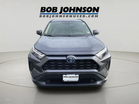 Used 2022 Toyota RAV4 XLE w/ Convenience Package AWD/4WD image 8